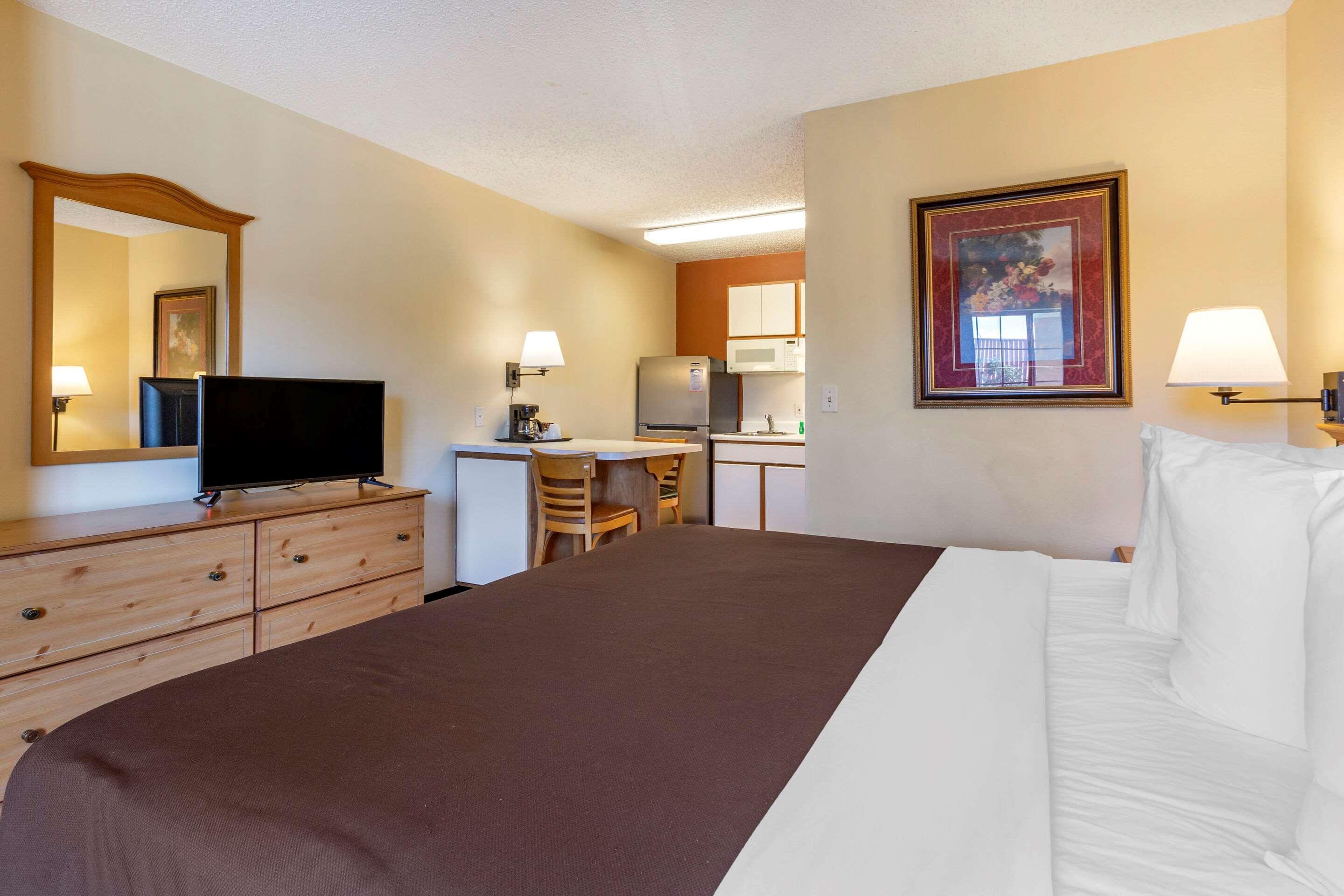 Suburban Studios Albuquerque Midtown - University Εξωτερικό φωτογραφία