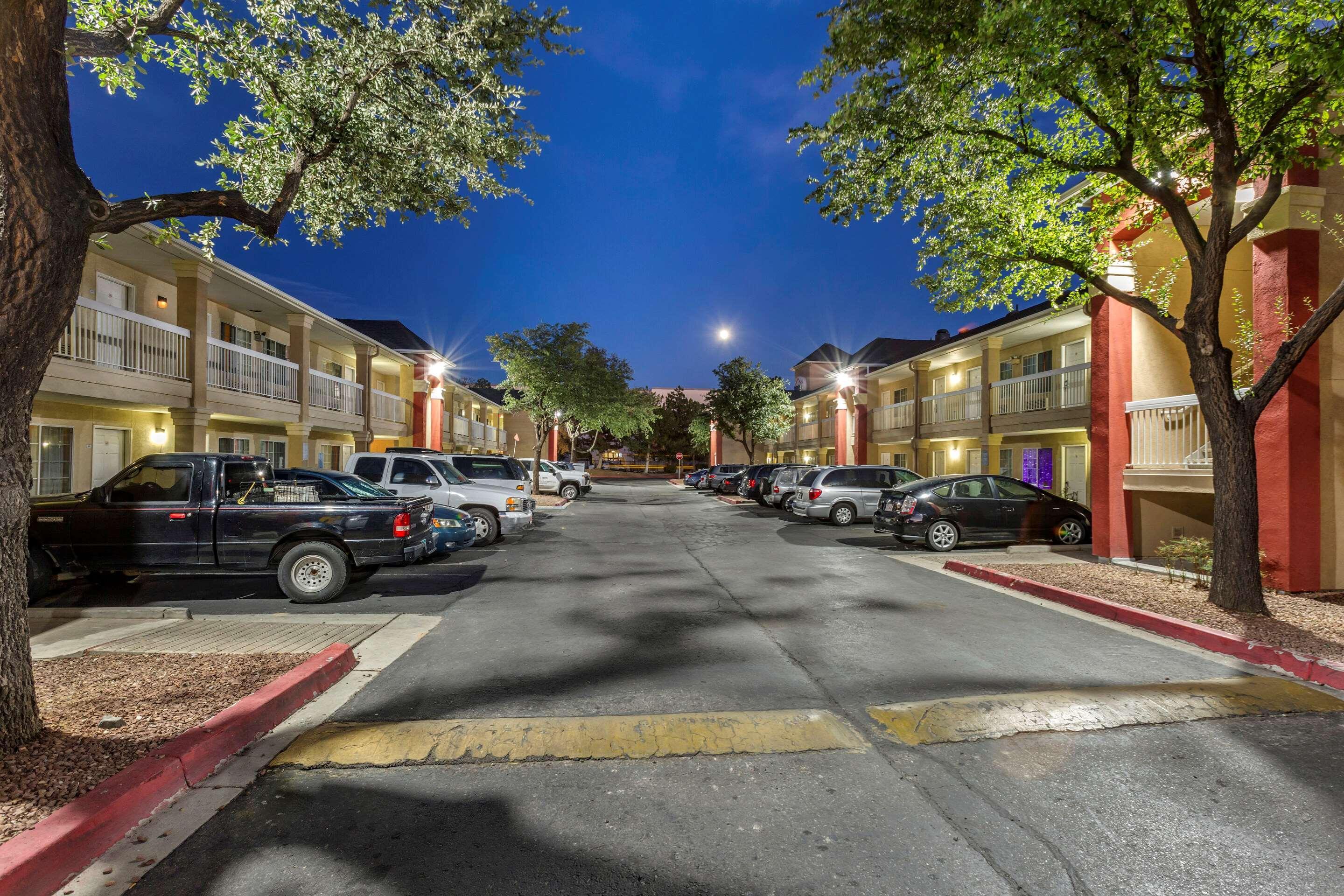 Suburban Studios Albuquerque Midtown - University Εξωτερικό φωτογραφία